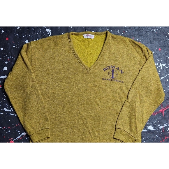 Vintage 1950s Champion men's mustard Roman Catholic basketball v-neck sweater XL - Picture 2 of 7